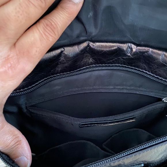 DANIER Patent Leather Metallic Crossbody Bag - Picture 6 of 12